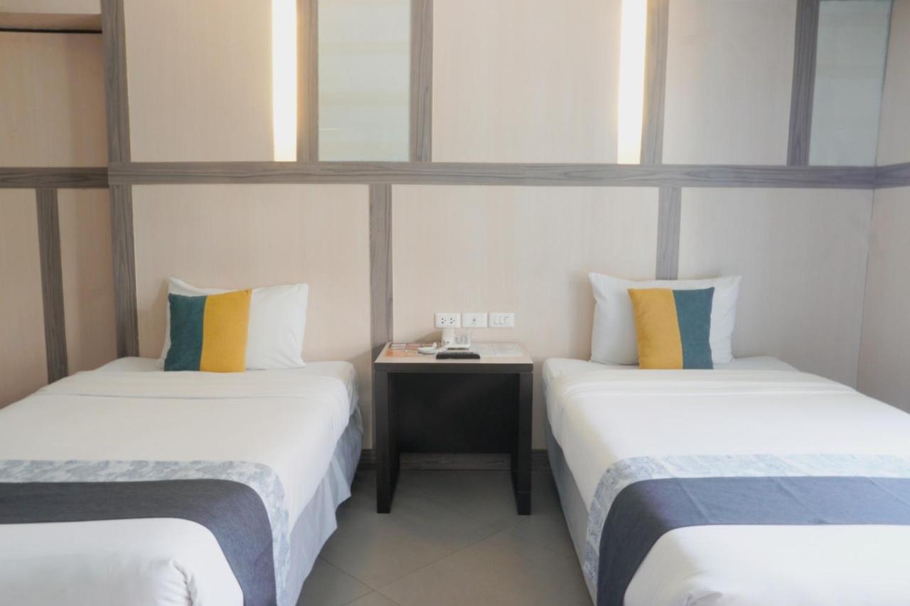 Sea Breeze Jomtien Resort Pattaya Luaran gambar
