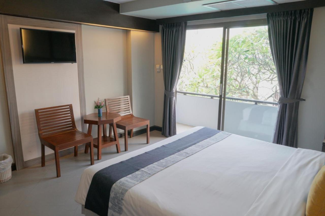 Sea Breeze Jomtien Resort Pattaya Luaran gambar