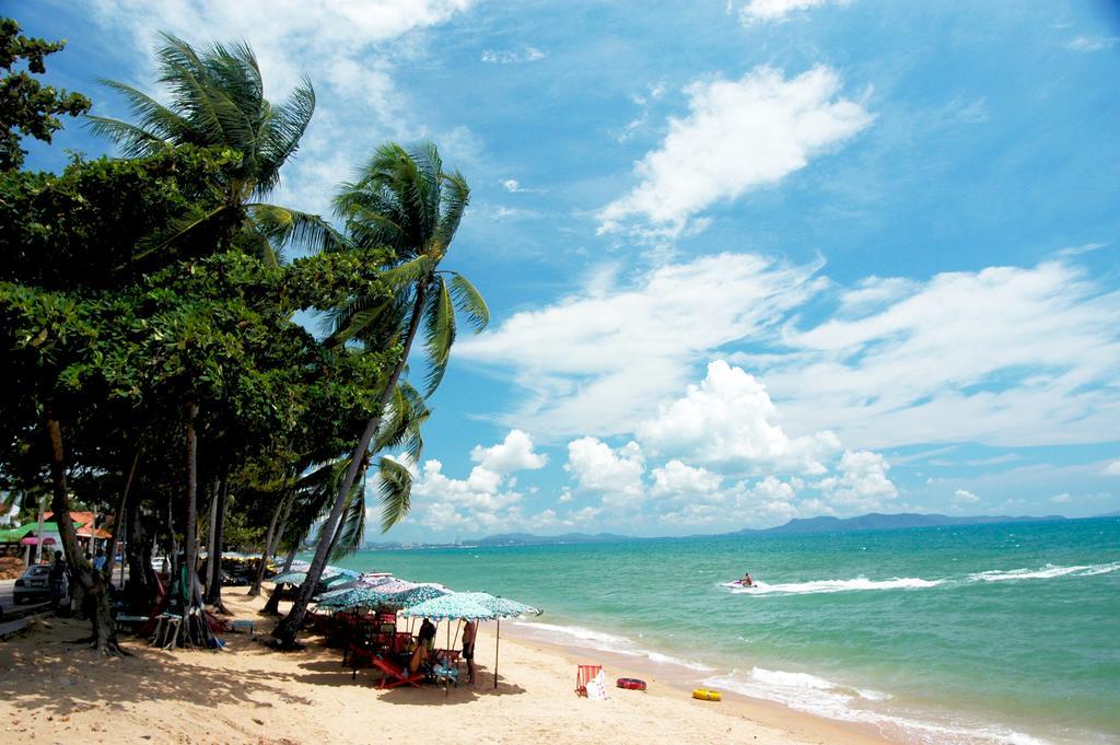 Sea Breeze Jomtien Resort Pattaya Luaran gambar